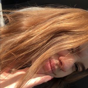 Meet your Posher, Ava